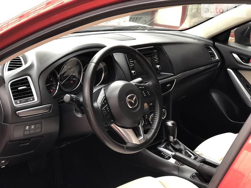 Седан Mazda 6 2015 в Івано-Франківську