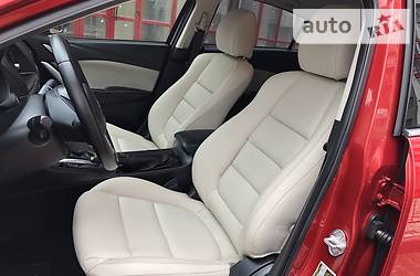 Седан Mazda 6 2015 в 