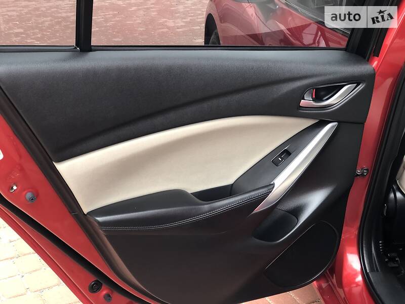 Седан Mazda 6 2015 в Івано-Франківську