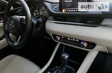 Седан Mazda 6 2018 в 