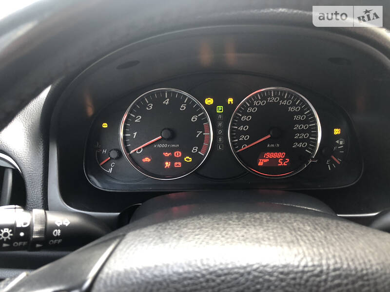 Седан Mazda 6 2004 в Луцьку