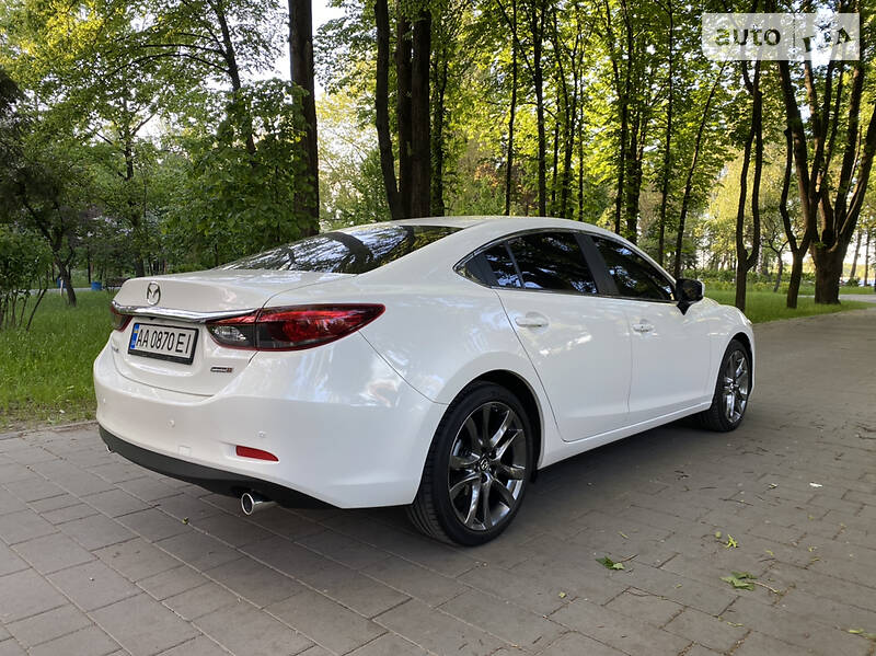 Седан Mazda 6 2016 в Києві