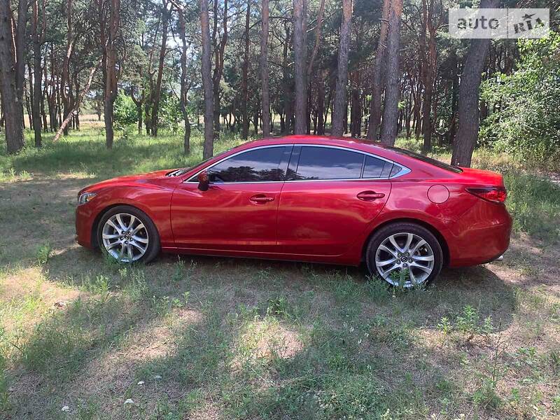 Седан Mazda 6 2013 в Каменском