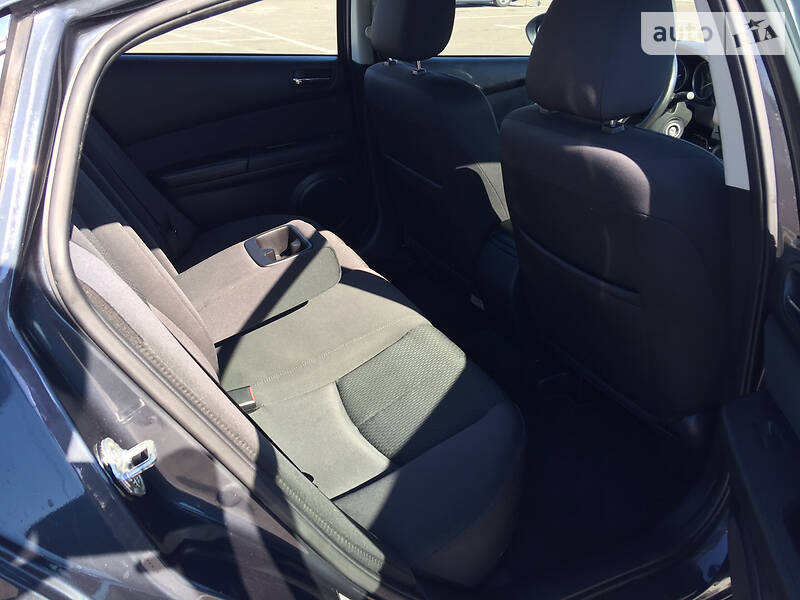 Седан Mazda 6 2011 в Львові