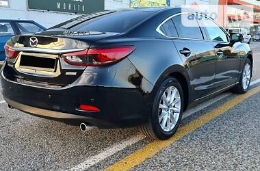 Седан Mazda 6 2015 в Черновцах