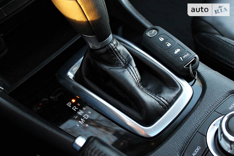 Седан Mazda 6 2014 в Стрию