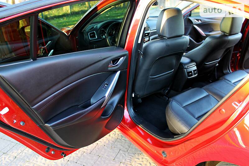 Седан Mazda 6 2014 в Стрию