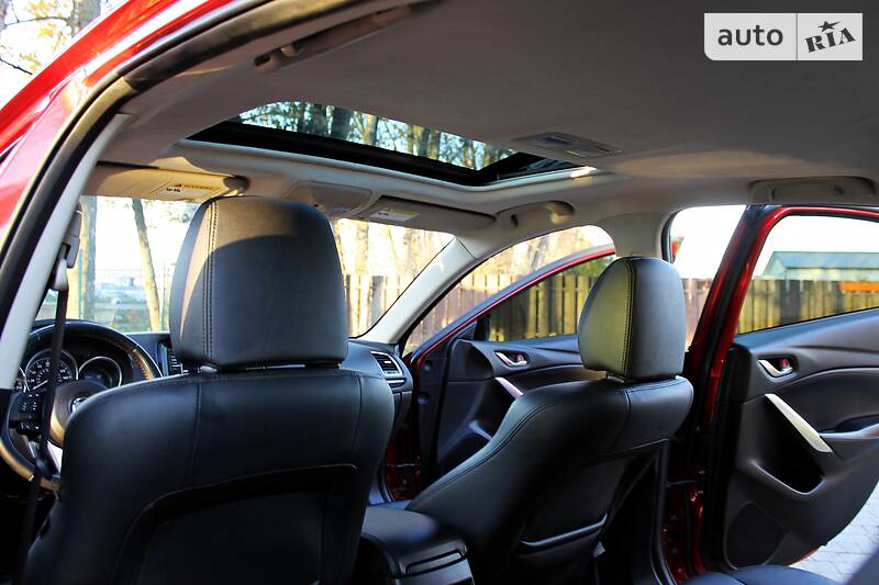 Седан Mazda 6 2014 в Стрию