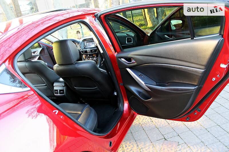 Седан Mazda 6 2014 в Стрию