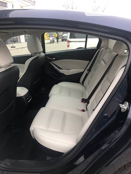 Седан Mazda 6 2017 в Львове