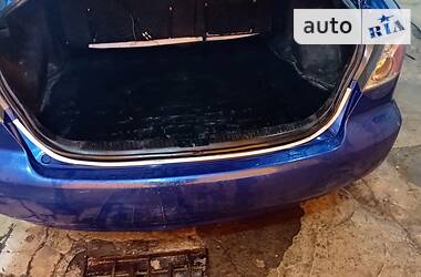 Седан Mazda 6 2003 в 