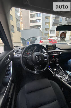 Седан Mazda 6 2015 в Тернополе