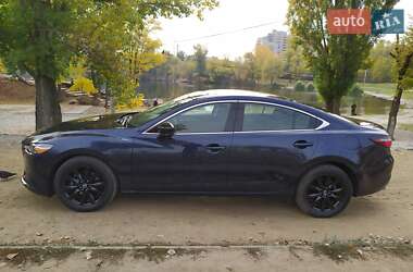 Седан Mazda 6 2018 в Днепре