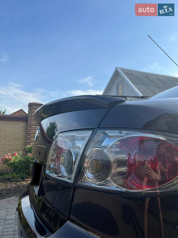 Седан Mazda 6 2006 в Днепре