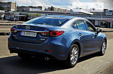 Седан Mazda 6 2015 в Черкассах