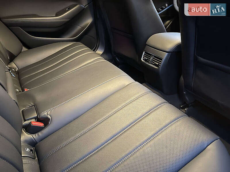 Седан Mazda 6 2020 в Киеве