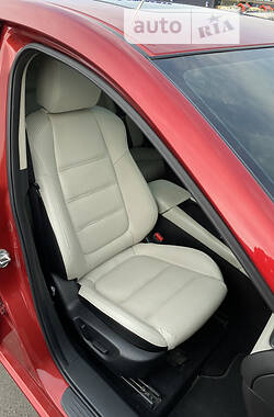 Седан Mazda 6 2015 в 