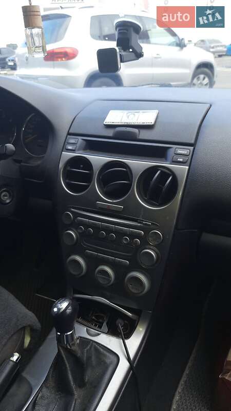 Седан Mazda 6 2004 в Одессе