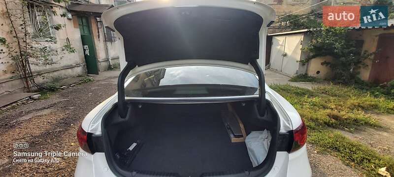 Седан Mazda 6 2017 в Одессе