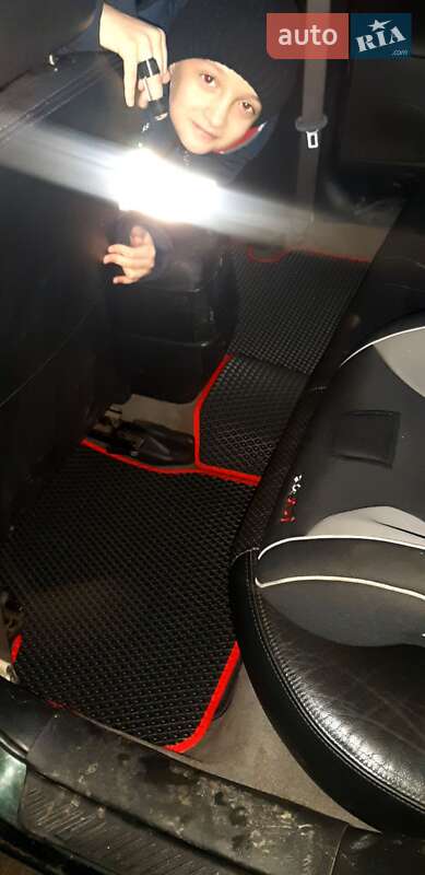 Седан Mazda 6 2003 в Запорожье