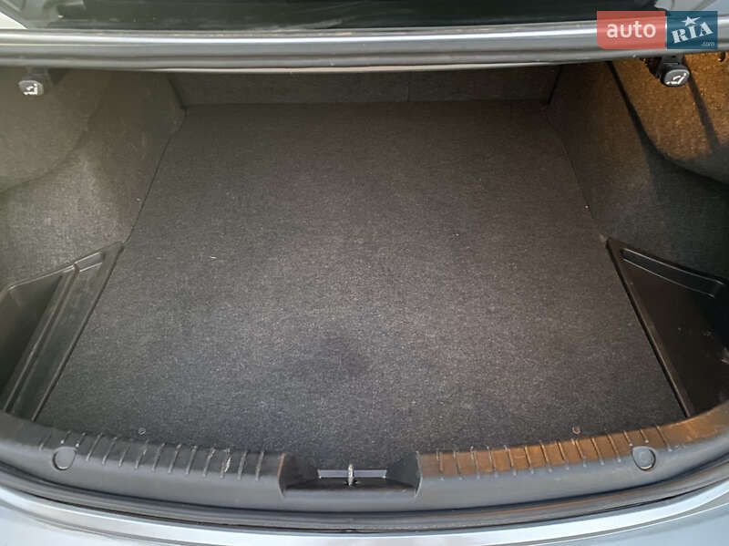 Седан Mazda 6 2014 в Броварах
