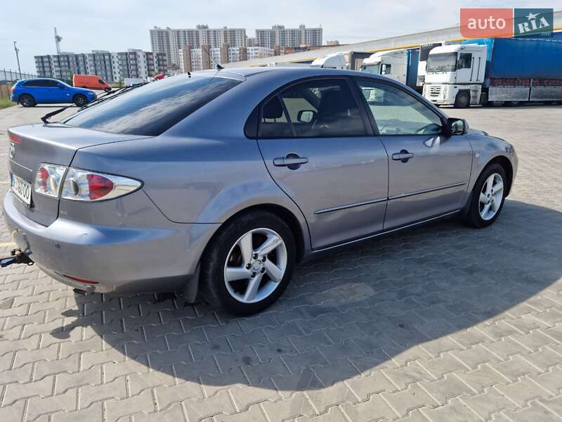 Лифтбек Mazda 6 2003 в Киеве