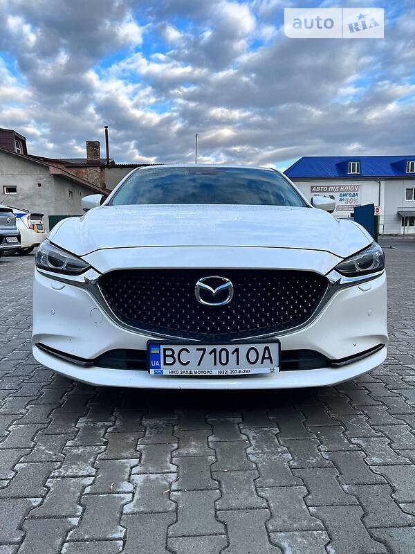Mazda 6