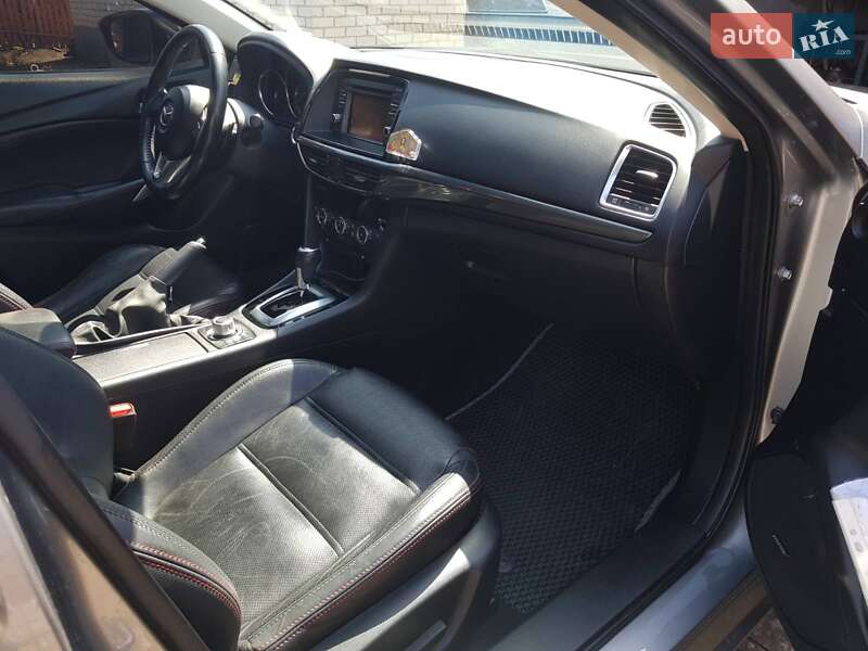 Седан Mazda 6 2013 в Кам'янському