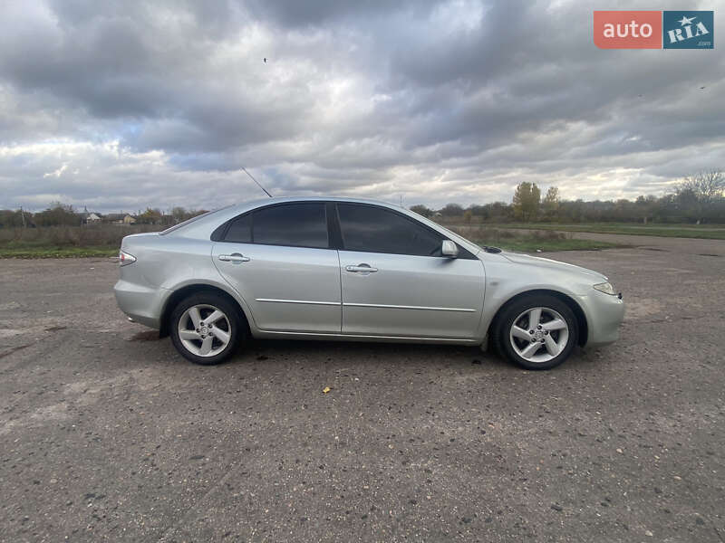 Лифтбек Mazda 6 2003 в Карловке