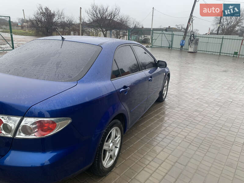 Седан Mazda 6 2002 в Добровеличковке