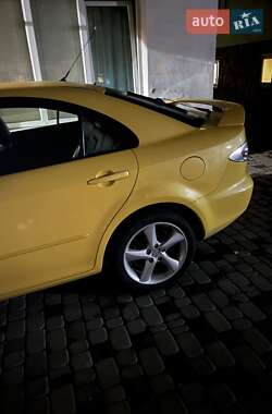 Седан Mazda 6 2002 в Черновцах