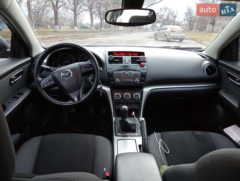 Седан Mazda 6 2010 в Харькове