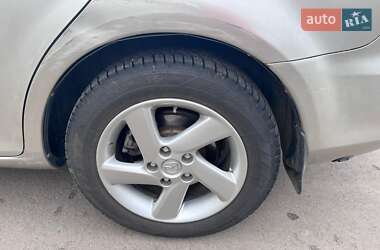 Лифтбек Mazda 6 2004 в Николаеве
