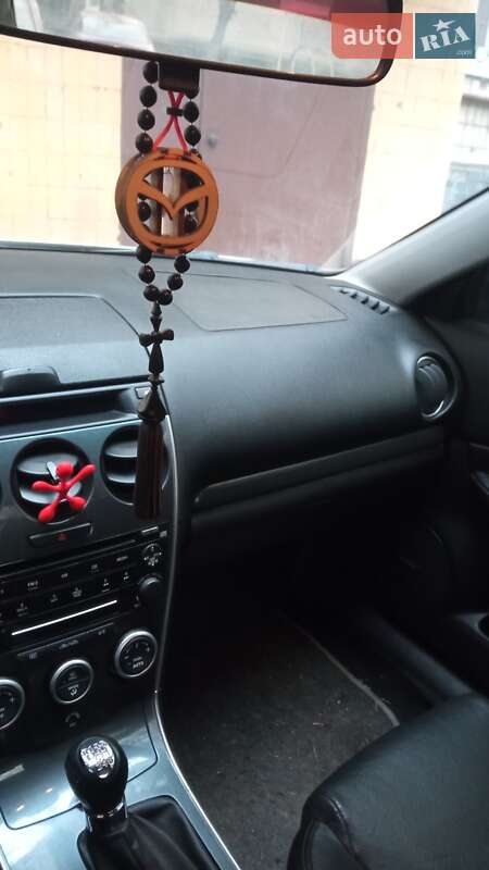 Седан Mazda 6 2005 в Кривом Роге