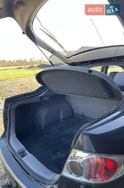 Седан Mazda 6 2005 в Тернополі