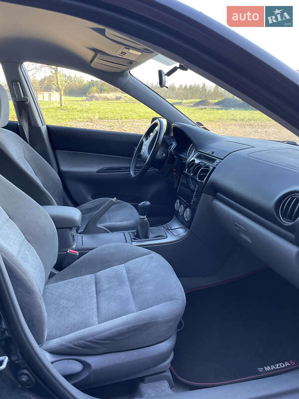 Седан Mazda 6 2005 в Тернополі