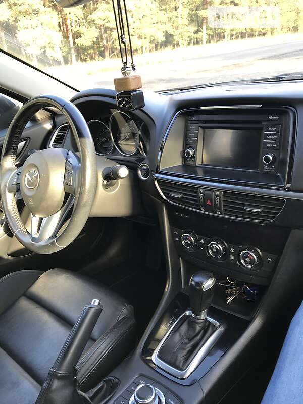 Седан Mazda 6 2013 в Звенигородке
