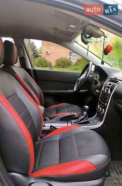Седан Mazda 6 2006 в Шполе