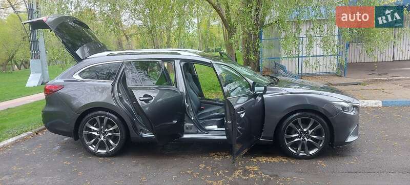 Универсал Mazda 6 2017 в Киеве