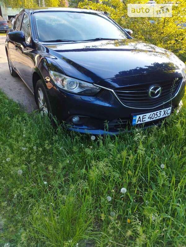 Седан Mazda 6 2013 в Сарнах