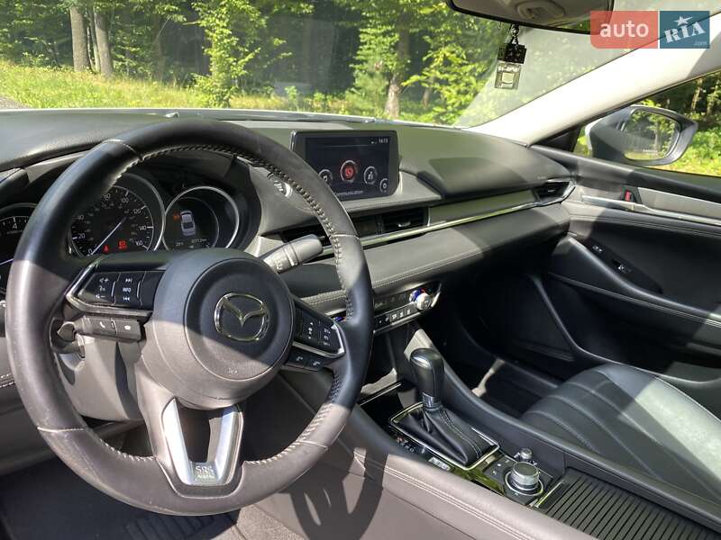 Седан Mazda 6 2019 в Луцке