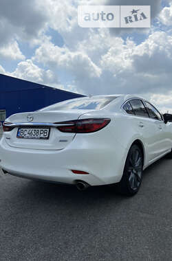 Седан Mazda 6 2018 в 