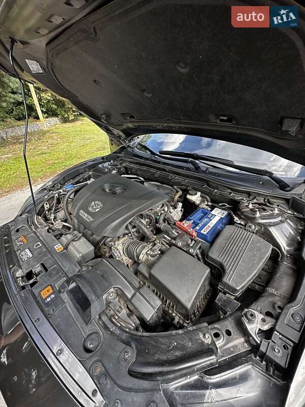 Седан Mazda 6 2015 в Кобеляках