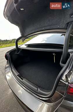 Седан Mazda 6 2015 в Кобеляках