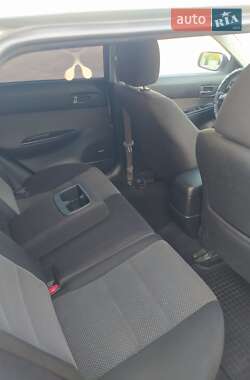 Універсал Mazda 6 2003 в Рокитному