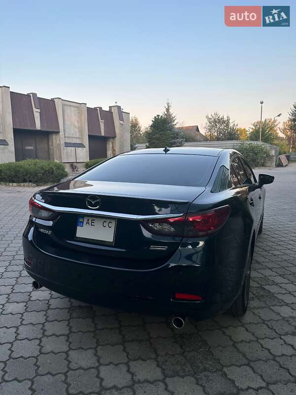 Седан Mazda 6 2016 в Павлограде
