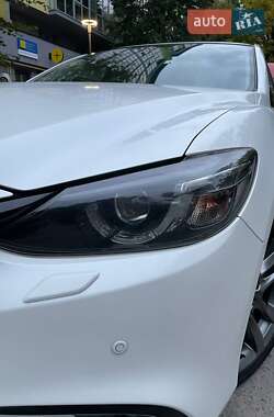 Седан Mazda 6 2016 в Львове