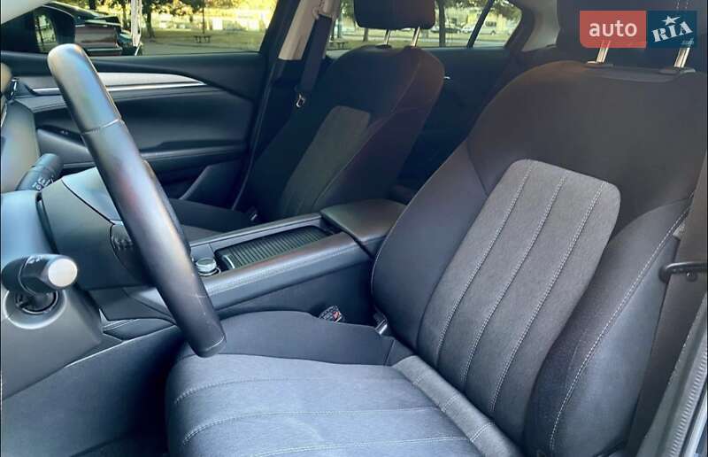 Седан Mazda 6 2018 в Львове