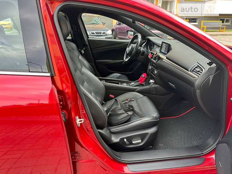 Седан Mazda 6 2017 в Стрые
