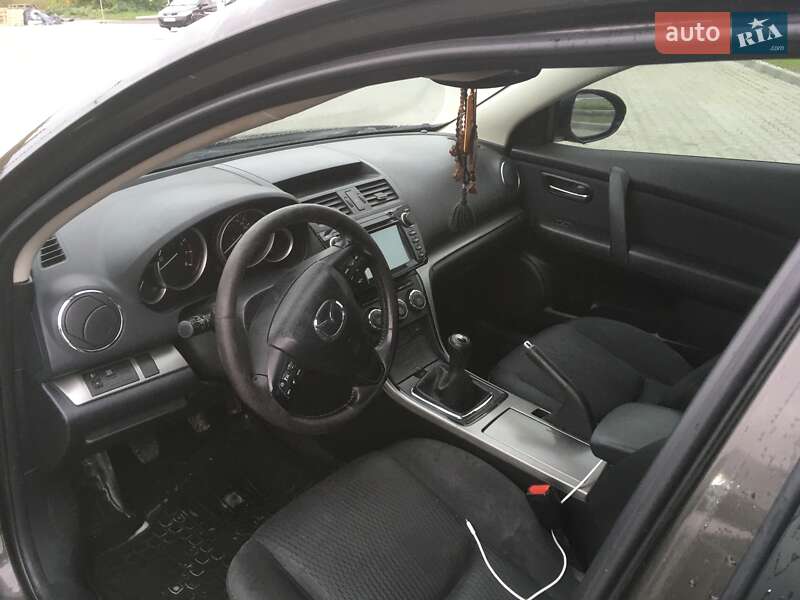 Седан Mazda 6 2011 в Мукачево